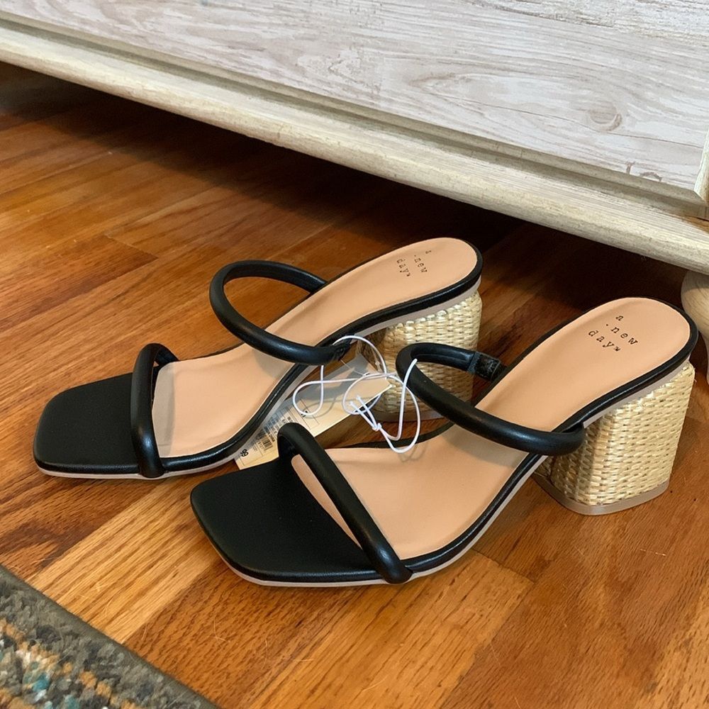 NWT Women's Miley Pumps - A New Day Size 7.5 - Picture 3 of 8